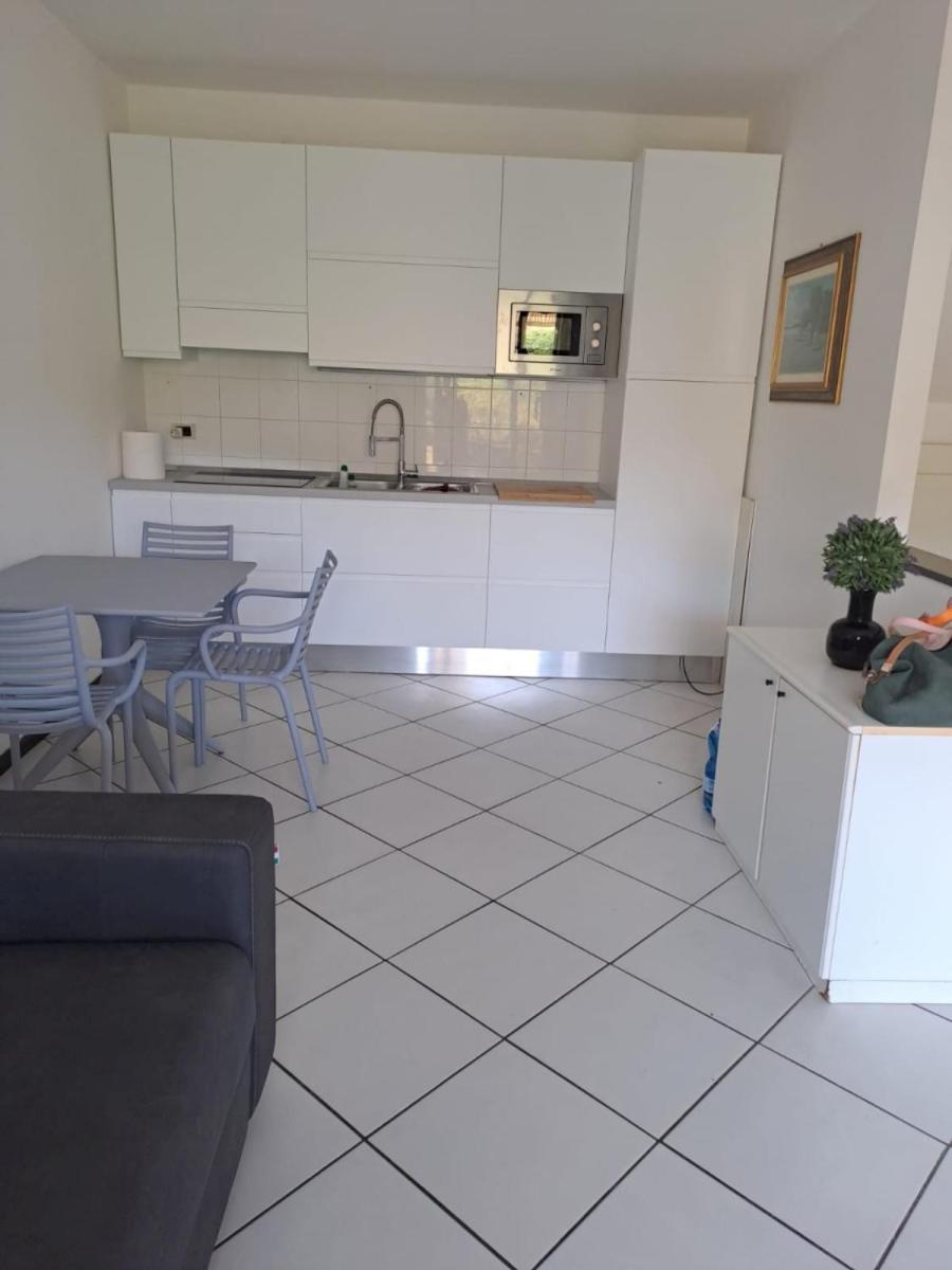Appartamenti Residence Il Porto 13 E 16 بورتو أتْسورّو المظهر الخارجي الصورة